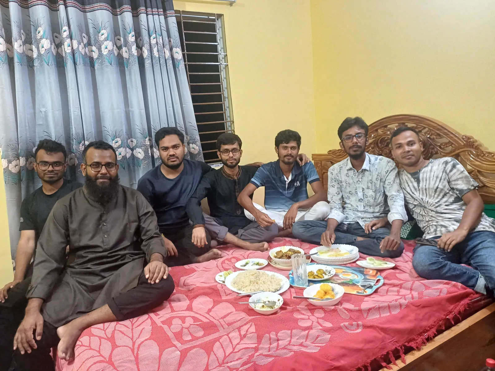 Around a home-cooked meal with school friends
